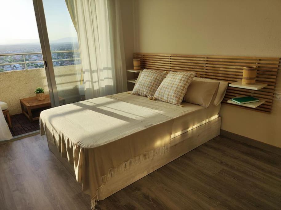 Estudio Ideal Parejas 100M De La Playa Empuriabrava Luaran gambar